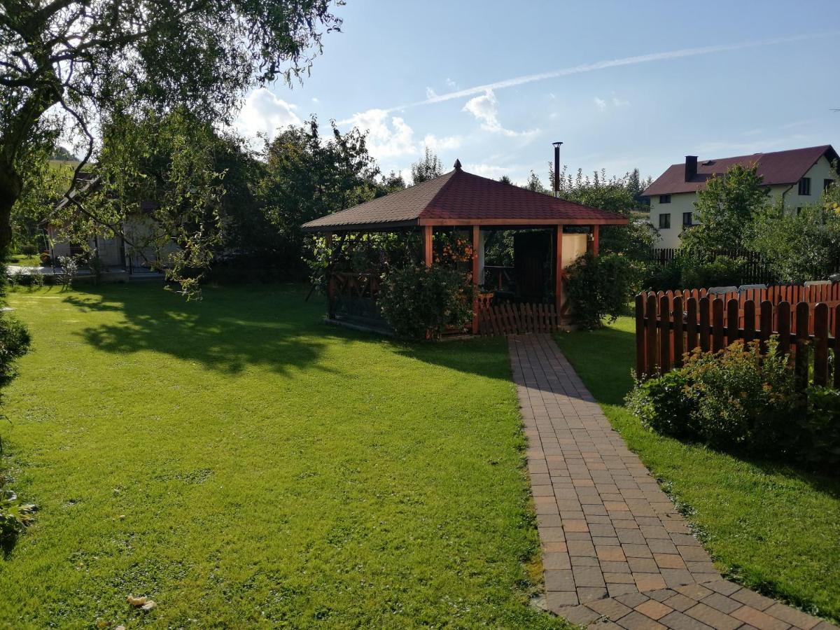 Pokoje U Jarka Krzyżowa Exteriör bild